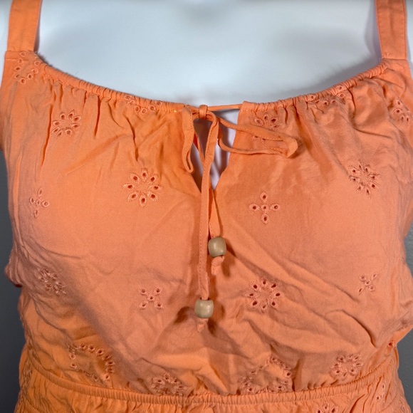 Torrid 3X Peach Eyelet Embroidered Peplum Tank | Adjustable Straps Boho Summer - Picture 5 of 13